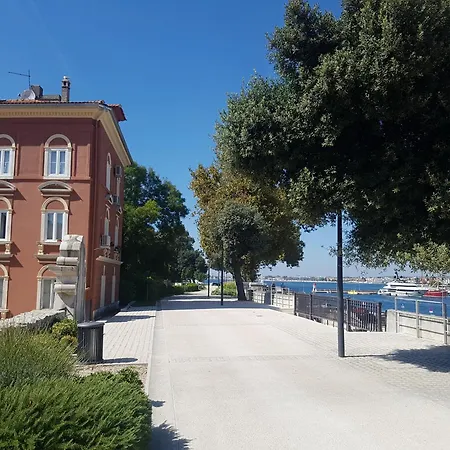 Appartamento Sea View Zara